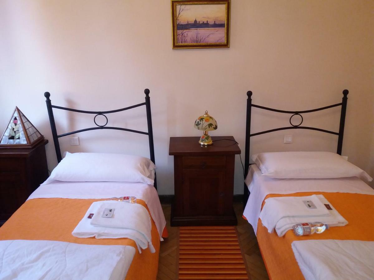 Bed and Breakfast Da Selly Мантуя Экстерьер фото
